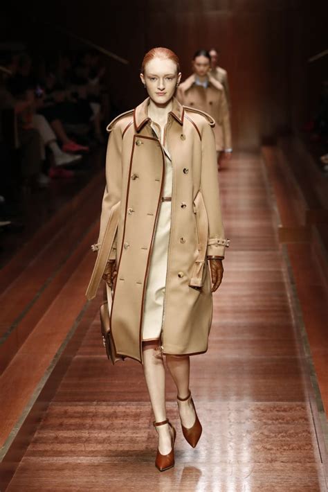 burberry fashion show fall 2019|burberry models photos.